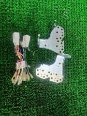 Центральная консоль TOYOTA VITZ NCP135 5540552B90 2 ракурс