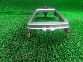 Центральная консоль TOYOTA VITZ NCP135 5540552B90 4 ракурс