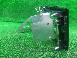 Центральная консоль HONDA FIT GP5 77250t5a00 3 ракурс Центральная консоль HONDA FIT GP5 77250t5a00 3 ракурс