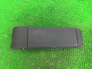 Подлокотник передний SUZUKI WAGON R MH34S 1 ракурс