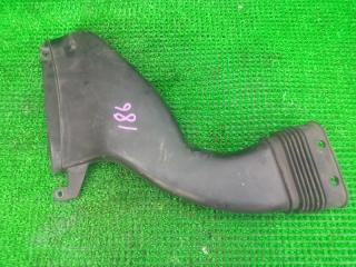 Воздухозаборник TOYOTA MARK II WAGON BLIT GX115 1GFE 1 ракурс Воздухозаборник TOYOTA MARK II WAGON BLIT GX115 1GFE 1 ракурс