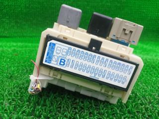 Блок предохранителей TOYOTA RAUM NCZ25 1NZFE 50110-0591 4 ракурс