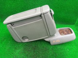 Бардачок между сиденьями TOYOTA REGIUS KCH46G 1KZTE 1 ракурс