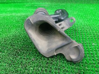 Воздухозаборник HONDA FIT GD2 L13A 3 ракурс Воздухозаборник HONDA FIT GD2 L13A 3 ракурс