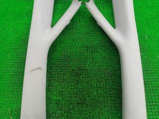 Накладка на стойку кузова передняя TOYOTA NADIA SXN15 6221144040 3 ракурс