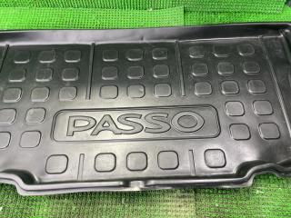 Коврик багажника задний TOYOTA PASSO KGC10 3 ракурс