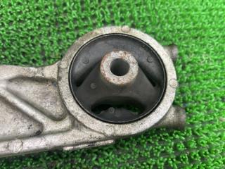 Подушка редуктора задняя TOYOTA NOAH ZRR75 3ZRFE 2 ракурс