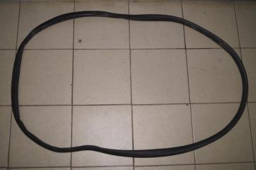 Запчасть уплотнитель (внутри) Skoda Yeti 2011