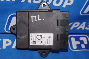 Фото запчасти блок управления центральным замком Opel Vectra C 2008 Б/У запчасть Запчасть блок управления центральным замком Opel Vectra C 2008
