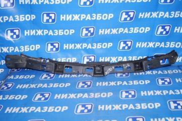 Запчасть направляющая бампера задняя Opel Astra H 2010