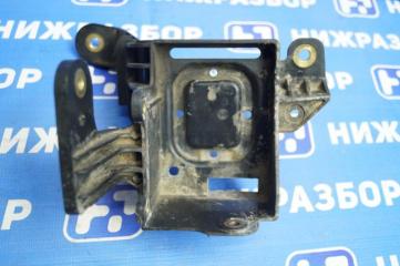 Запчасть кронштейн блока abs Opel Astra H 2010