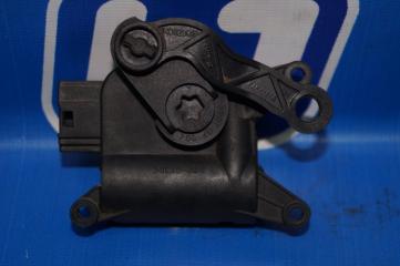 Моторчик заслонки печки A3 8P 1.4 (CAX)
