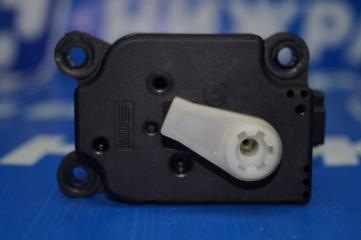 Моторчик заслонки печки Discovery 3 2008 L319 2.7 TDi (276DT)