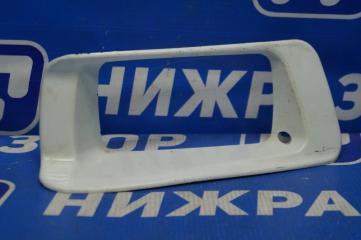 Запчасть рамка противотуманой фары передняя правая Lada 2113-2115