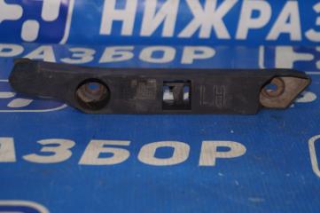 Запчасть направляющая бампера передняя левая Ford Focus 2 2008-2011