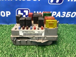 Запчасть блок предохранителей Fiat Albea