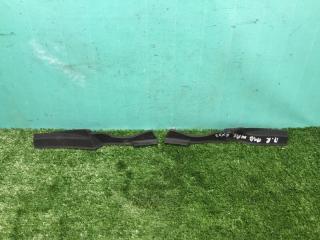 Запчасть уплотнитель капота Infiniti EX35 2008