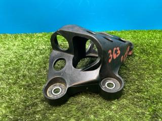 Запчасть кронштейн крепления троса кпп Skoda Yeti