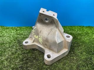 Запчасть кронштейн двигателя правый Jeep Grand Cherokee