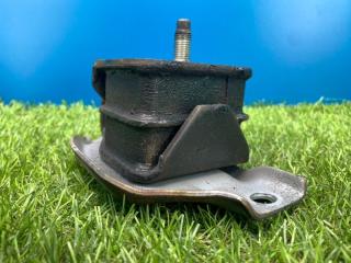 Опора двигателя левая Subaru Impreza 3 Б/У Опора двигателя левая Subaru Impreza 3