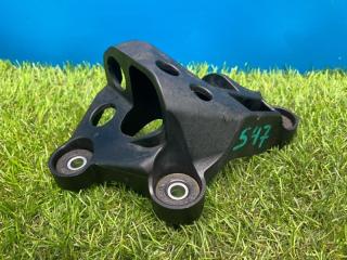 Запчасть кронштейн крепления троса кпп Skoda Yeti