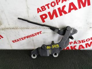 Запчасть петля капота правая BMW 1-Series 2008