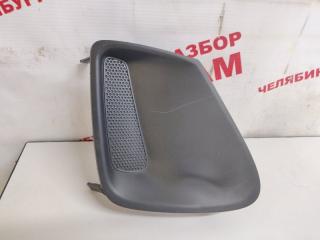 Заглушка бампера правая TOYOTA COROLLA 2013