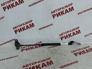 Запчасть амортизатор двери багажника BMW 1-Series 2005