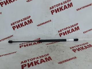 Амортизатор двери багажника AUDI A3 2005 контрактная Амортизатор двери багажника AUDI A3 2005