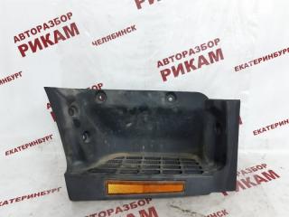 Подножка правая MITSUBISHI CANTER 2006
