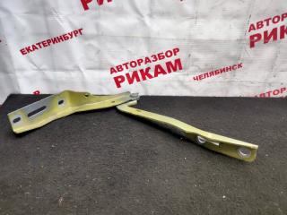 Запчасть петля капота правая PEUGEOT 307