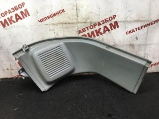 Пластик салона правый NISSAN DIESEL контрактная Пластик салона правый NISSAN DIESEL