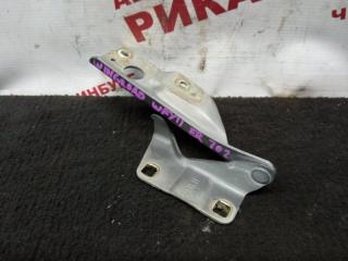 Запчасть петля капота левая NISSAN WINGROAD 2005