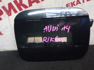Лючок бензобака AUDI A4 B7 2006