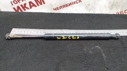 Амортизатор крышки багажника VOLKSWAGEN TOUAREG 2005 контрактная Амортизатор крышки багажника VOLKSWAGEN TOUAREG 2005