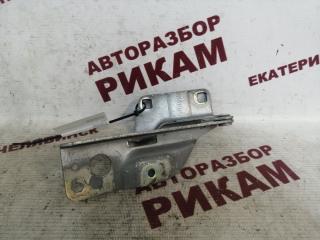 Запчасть петля капота правая NISSAN AD