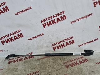 Амортизатор двери багажника правый NISSAN QASHQAI 2010