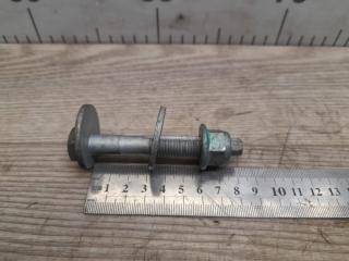 Фото запчасти болт развальный задний SKODA YETI 2017 контрактная запчасть Запчасть болт развальный задний SKODA YETI 2017