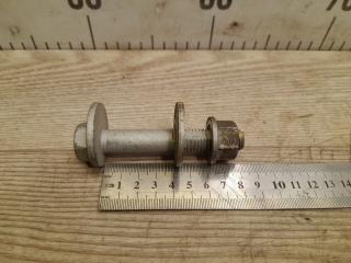 Болт развальный задний CHEVROLET CAPTIVA 2016