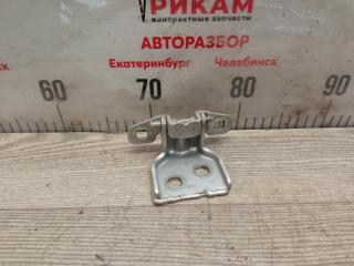 Запчасть петля дверная правая RENAULT SANDERO 2013