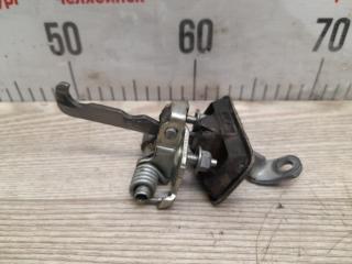 Запчасть ограничитель двери передний левый RENAULT SANDERO 2013