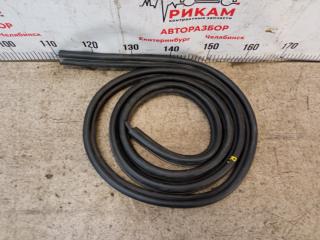 Уплотнитель проема двери задний RENAULT SANDERO 2013