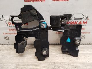 Накладка бампера LEXUS RX400 2006