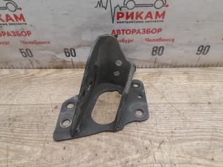 Кронштейн рычага задний левый NISSAN QASHQAI 2011