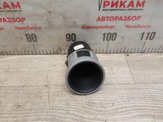Фото запчасти подстаканник PEUGEOT PARTNER TEPEE 2011 Б/У запчасть Запчасть подстаканник PEUGEOT PARTNER TEPEE 2011