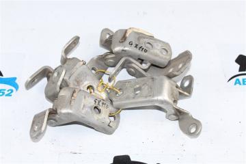 Запчасть петли дверные TOYOTA Mark 2 2000-2004