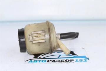 Бачок гур Maxima 1998-2003 a33 VQ20DE