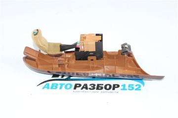 Кнопка стеклоподъекника передняя левая Cefiro 1998-2003 a33 VQ20DE