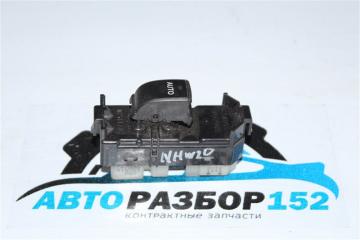 Запчасть кнопка стеклоподъекника задняя правая TOYOTA Prius 2005-2011