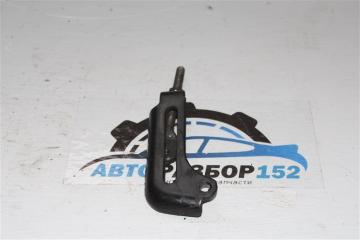 Запчасть натяжитель ремня NISSAN CEDRIC